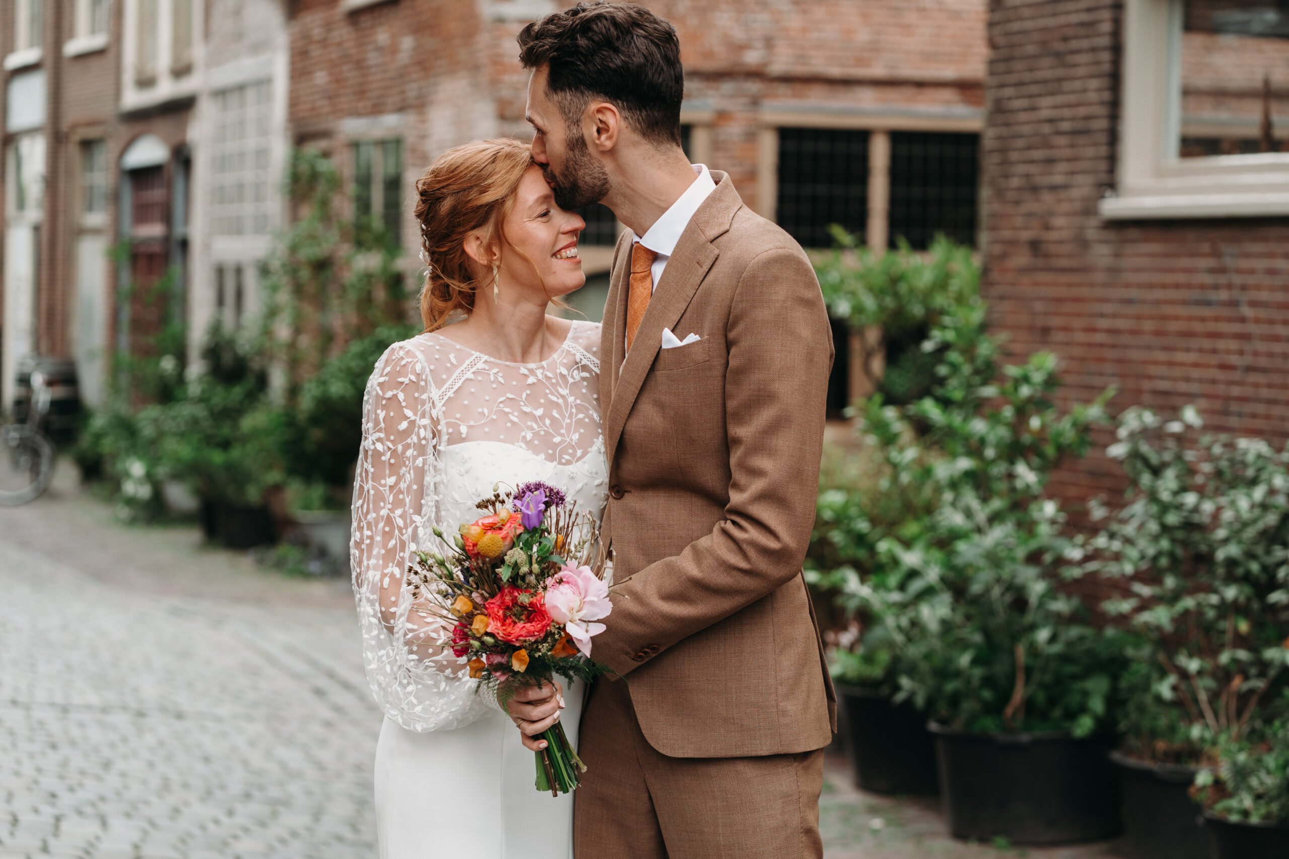 Trouwfotograaf vastleggen van echte momenten in nederland en buitenland