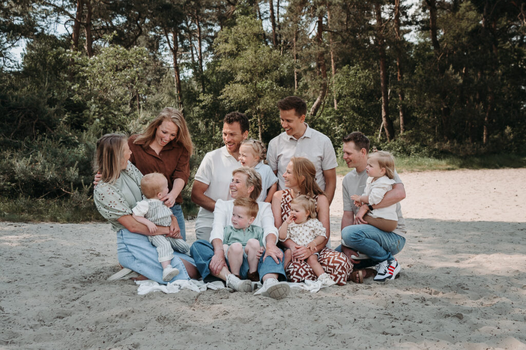 Grote familie fotoshoot in Soesterduinen.