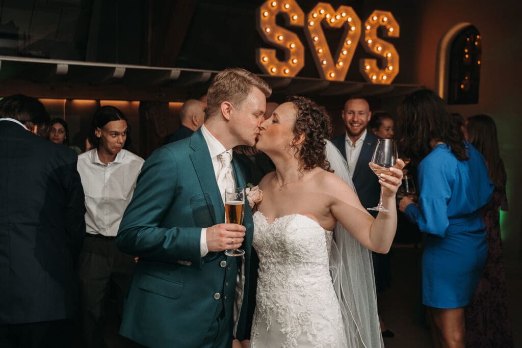 feestavond bruiloft VRIJ Culemborg dansvloer